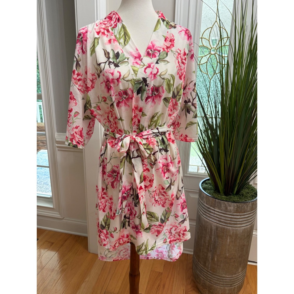 Show Me Your MuMu Bri Garden of Blooms Floral Robe One Size High Low Hem‎